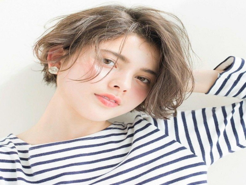 Kiểu tóc layer tomboy ngắn ngang vai